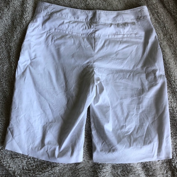 WHBM Shorts - Picture 2 of 4